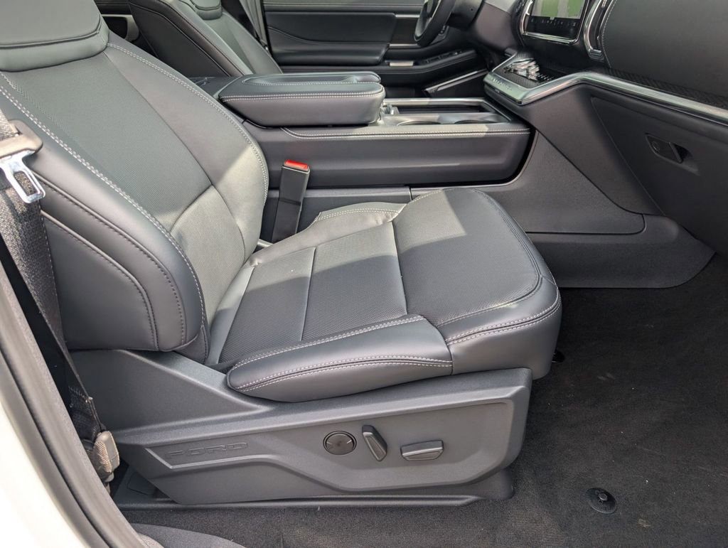 New 2025 Ford Expedition Platinum w/ Stealth Performance Package image 49