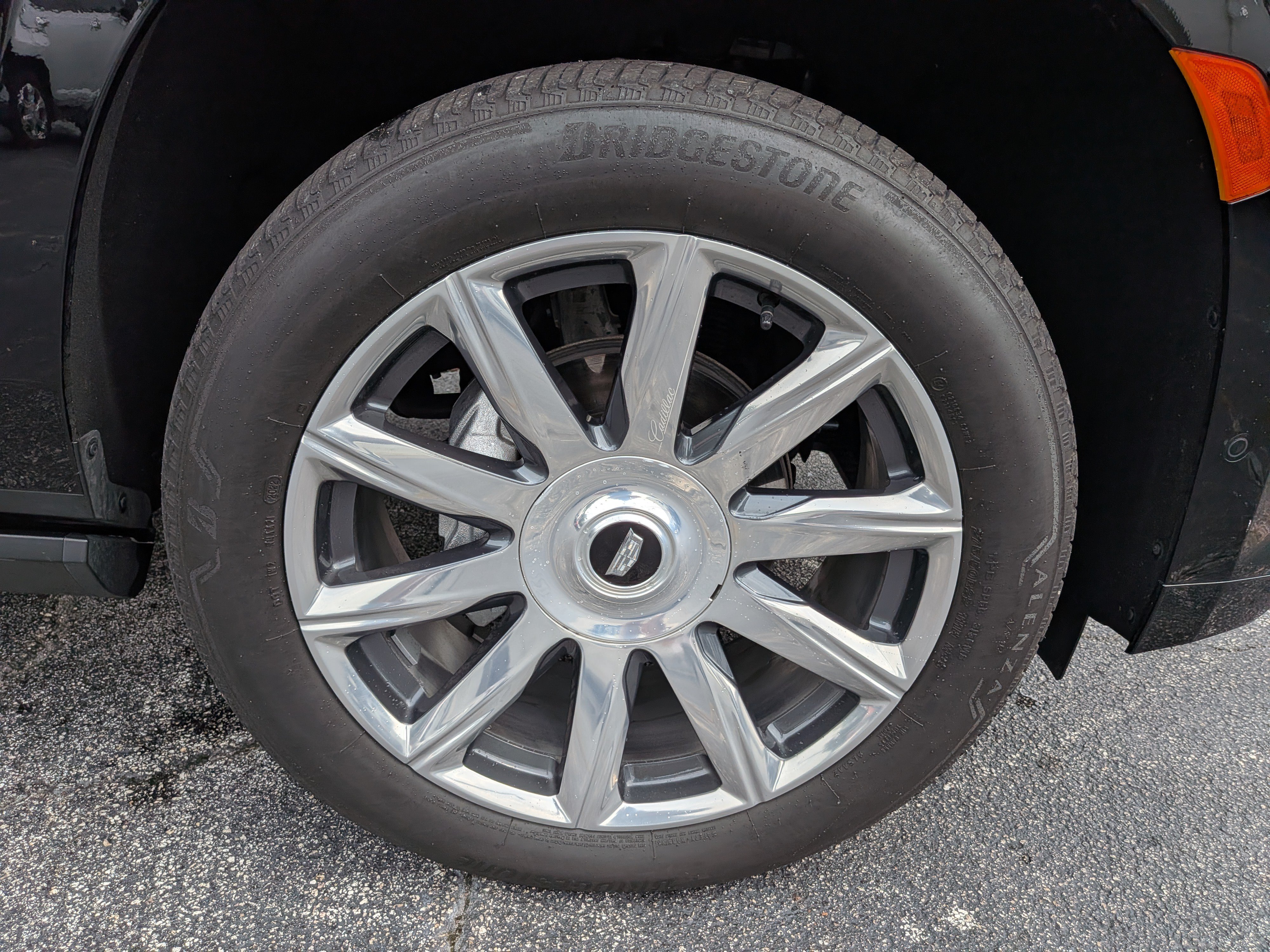 Certified 2022 Cadillac Escalade Premium Luxury Platinum w/ Heavy-Duty Trailer Package AWD/4WD image 12