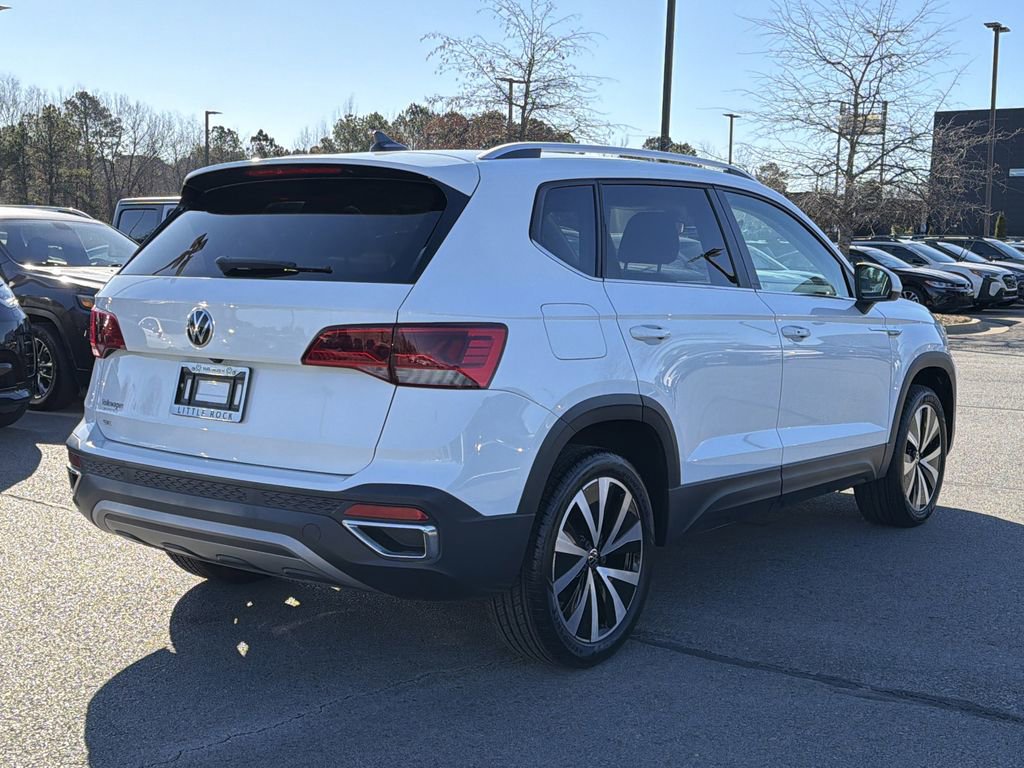 Used 2023 Volkswagen Taos SE image 5