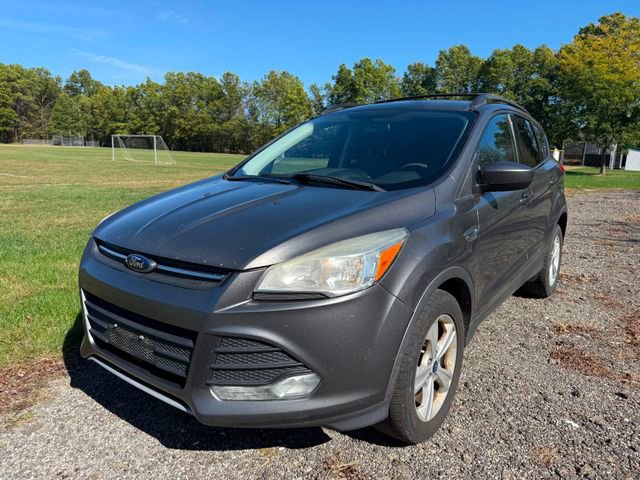Used 2014 Ford Escape SE w/ Equipment Group 201A image 1