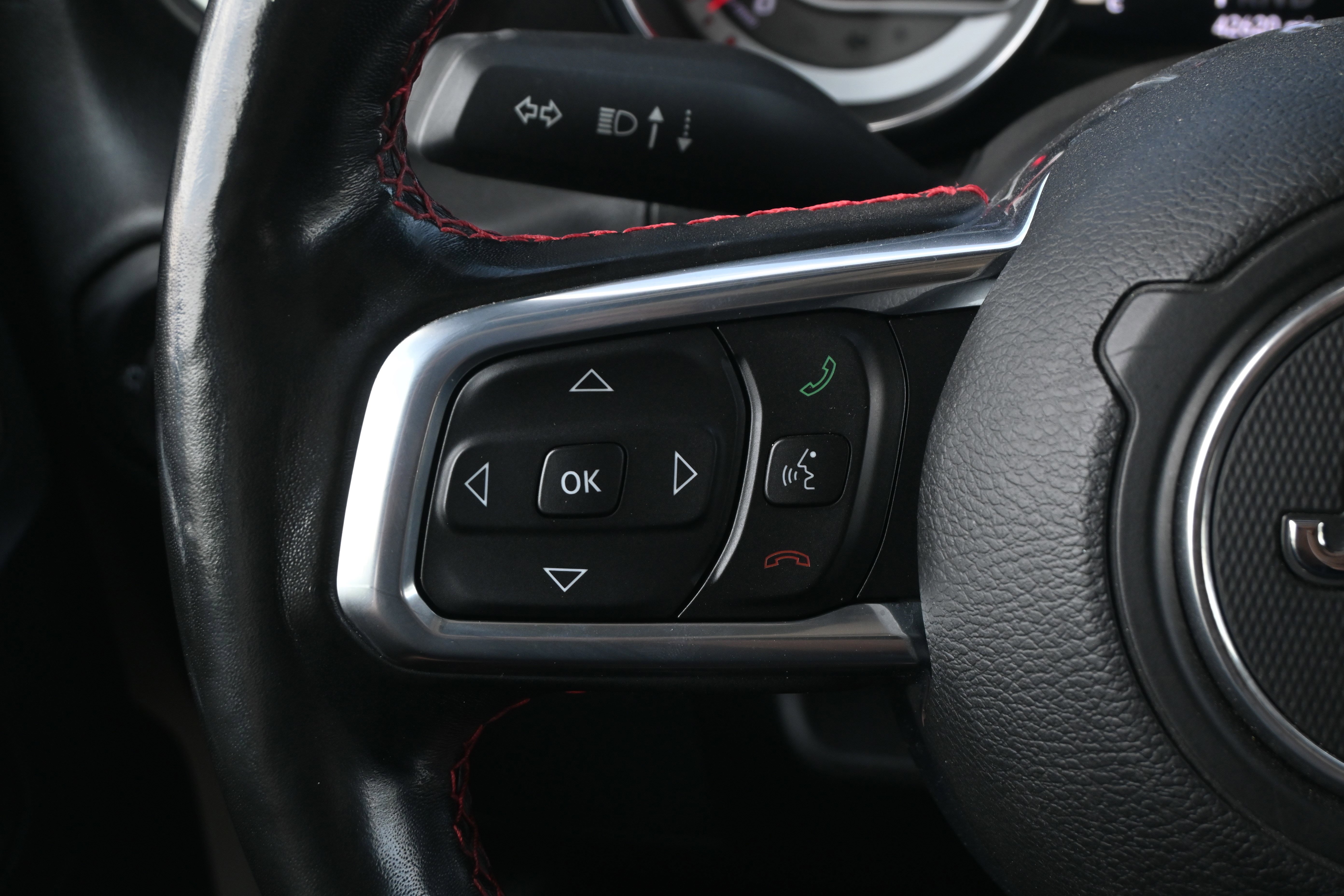 Used 2020 Jeep Gladiator Rubicon AWD/4WD image 18