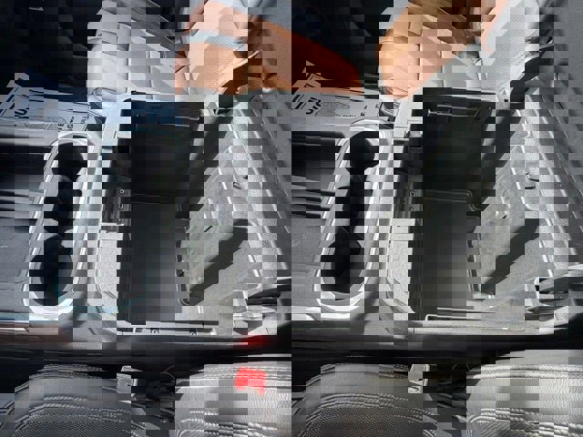 Used 2021 Chevrolet Silverado 1500 High Country w/ Technology Package image 45