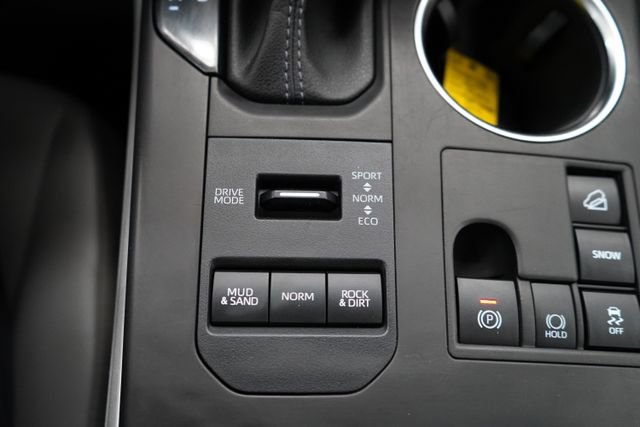 Used 2023 Toyota Highlander XLE image 54