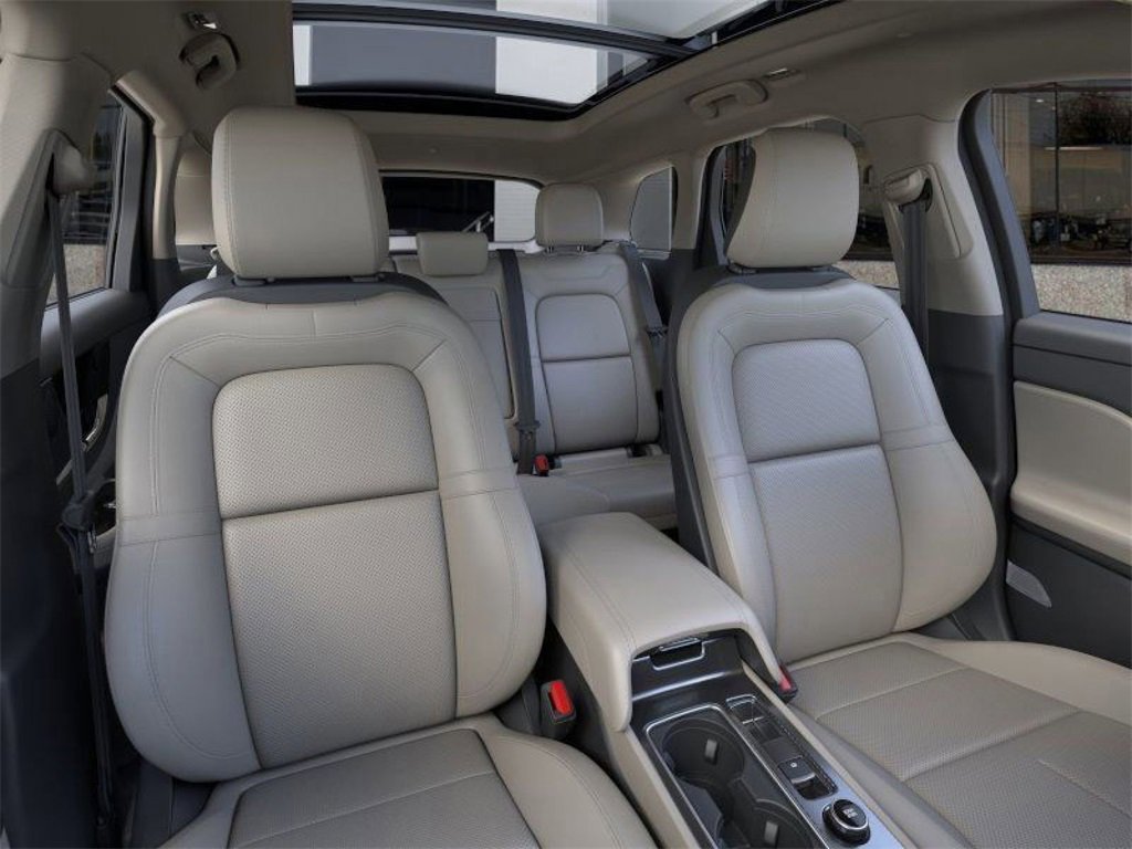 New 2026 Lincoln Corsair Premiere image 10