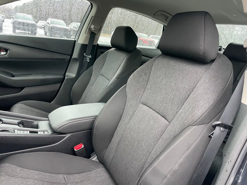 Certified 2025 Honda Accord LX image 25