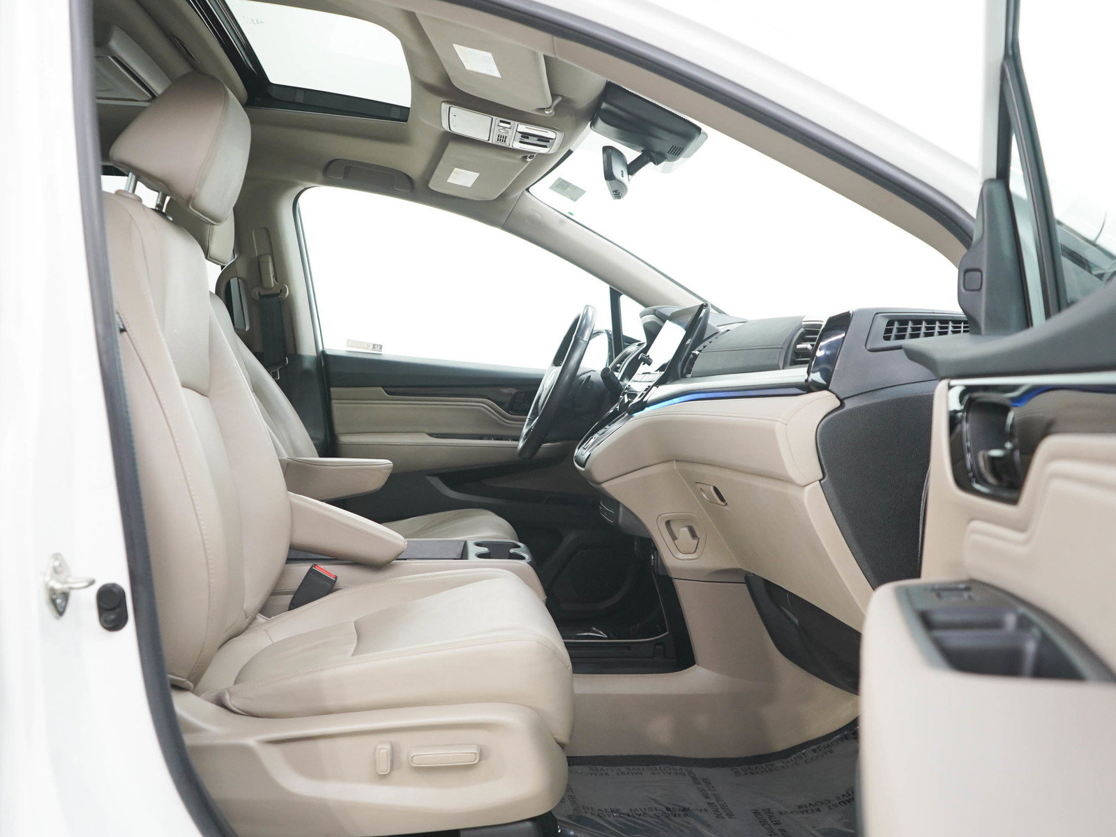 Used 2020 Honda Odyssey Elite image 11