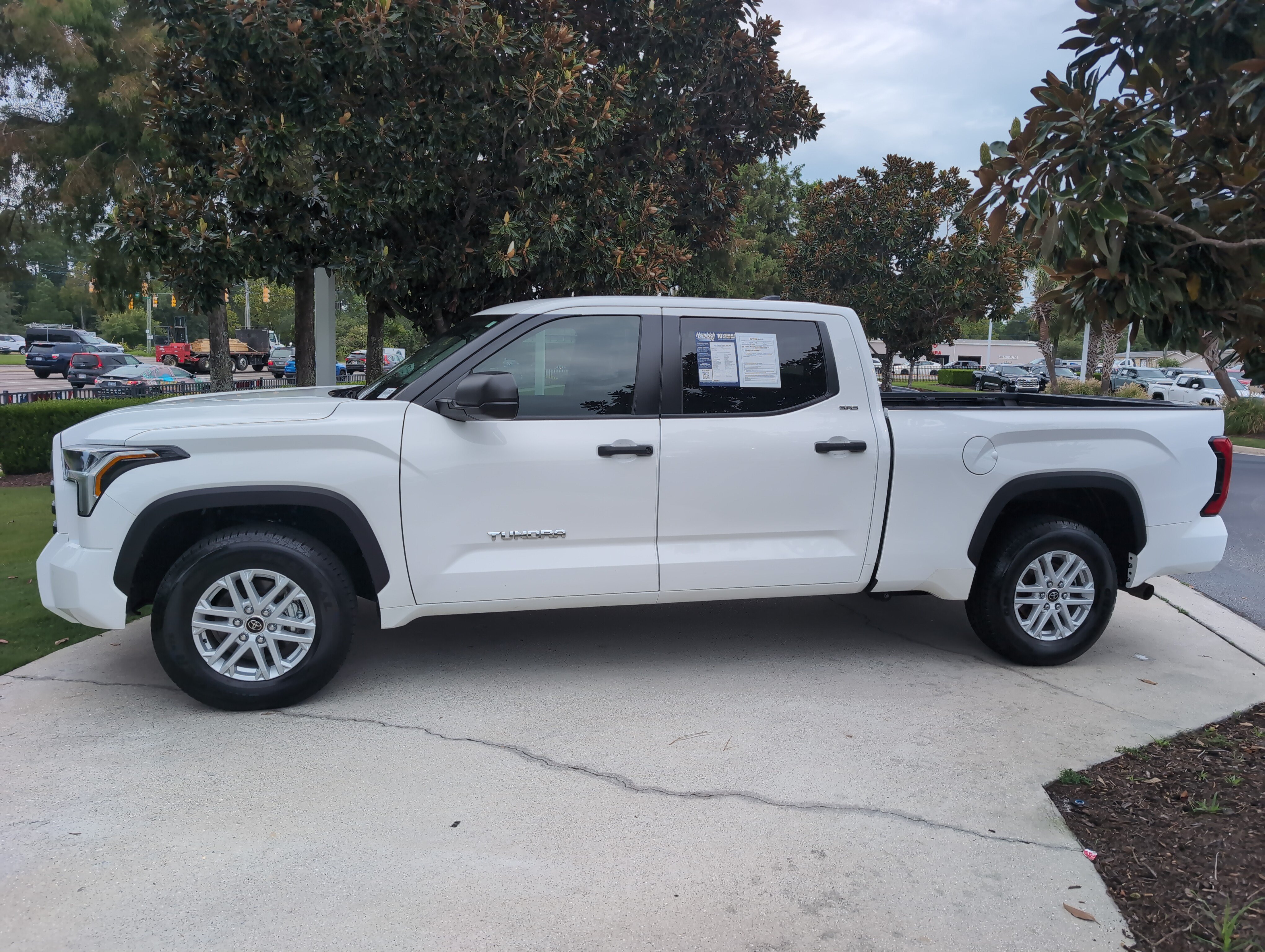 Used 2024 Toyota Tundra SR5 RWD image 7