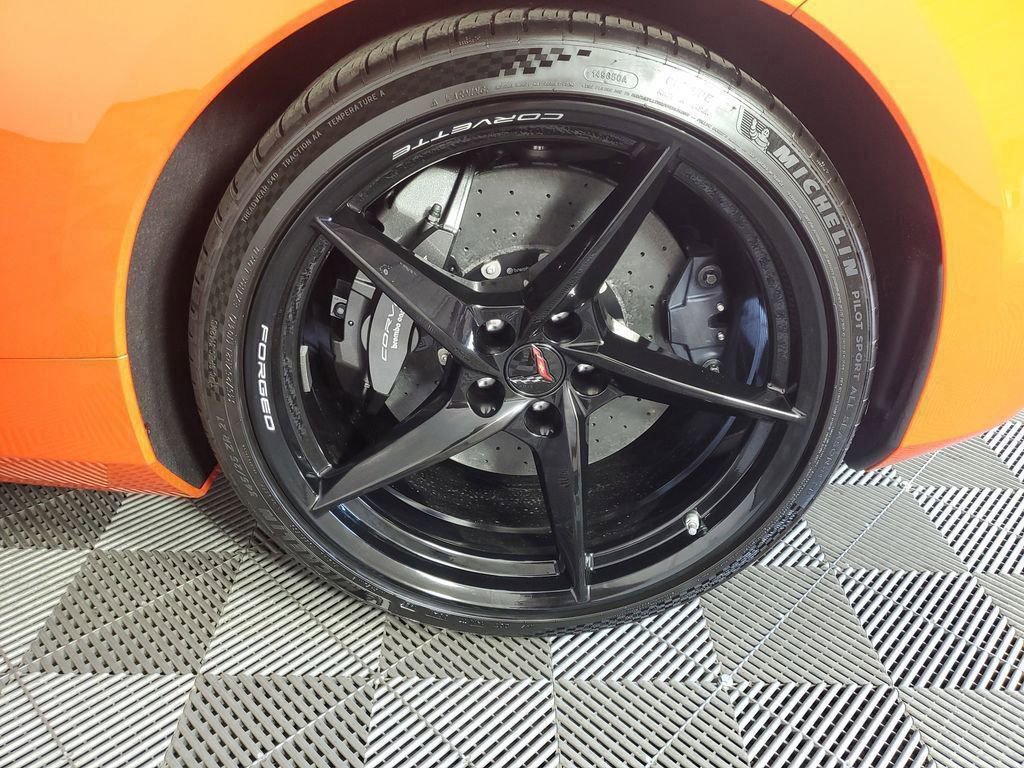 New 2025 Chevrolet Corvette E-Ray image 33