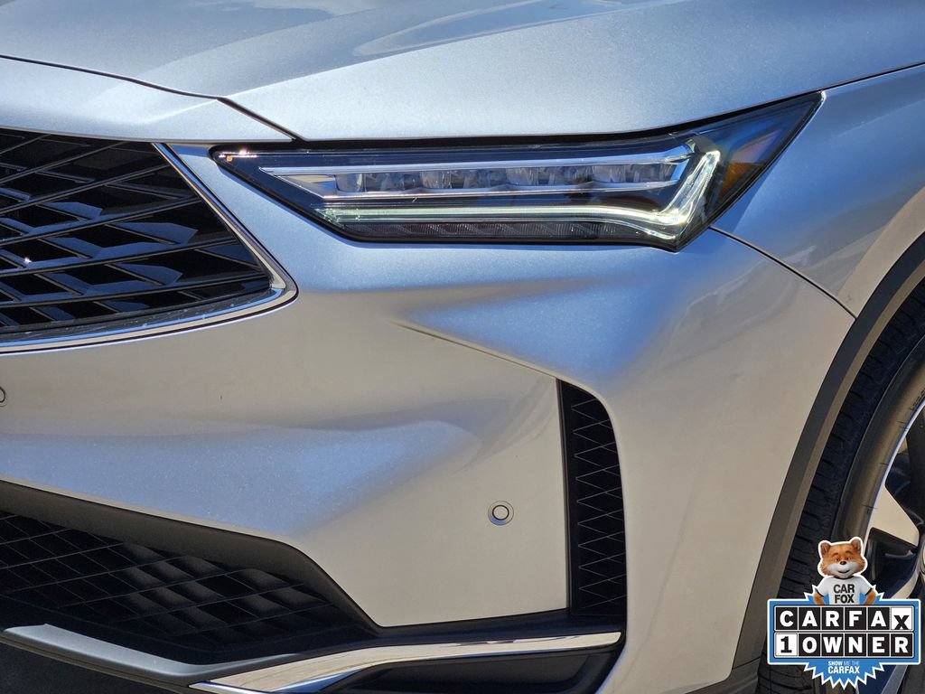 Certified 2026 Acura MDX w/ Technology Package FWD image 9