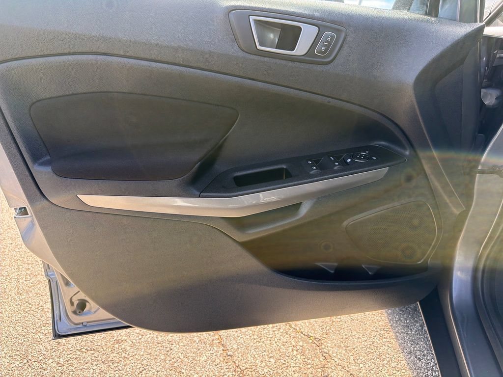 Used 2020 Ford EcoSport SE w/ SE Convenience Package FWD image 12