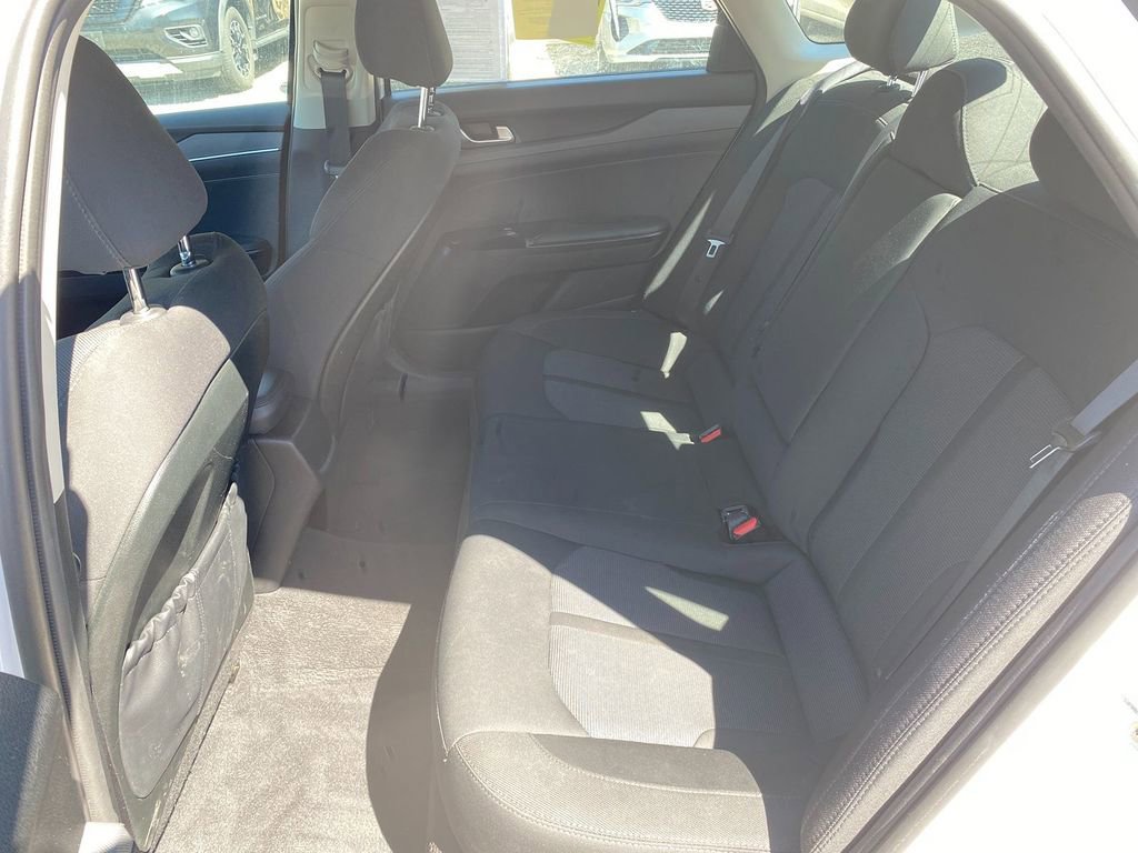 Used 2023 Kia K5 LXS image 24