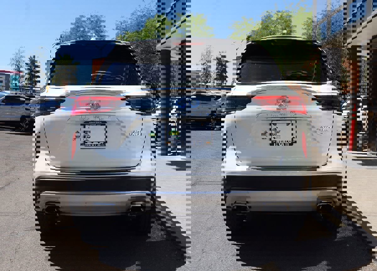 Used 2021 INFINITI QX50 Sensory w/ Cargo Package image 11