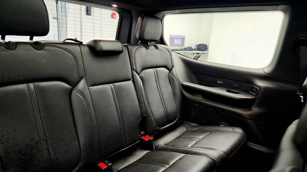 Used 2023 Jeep Wagoneer Series II w/ Premium Group I image 22