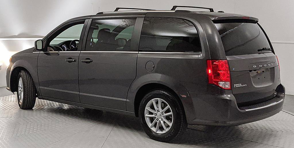 Used 2019 Dodge Grand Caravan SXT FWD image 4