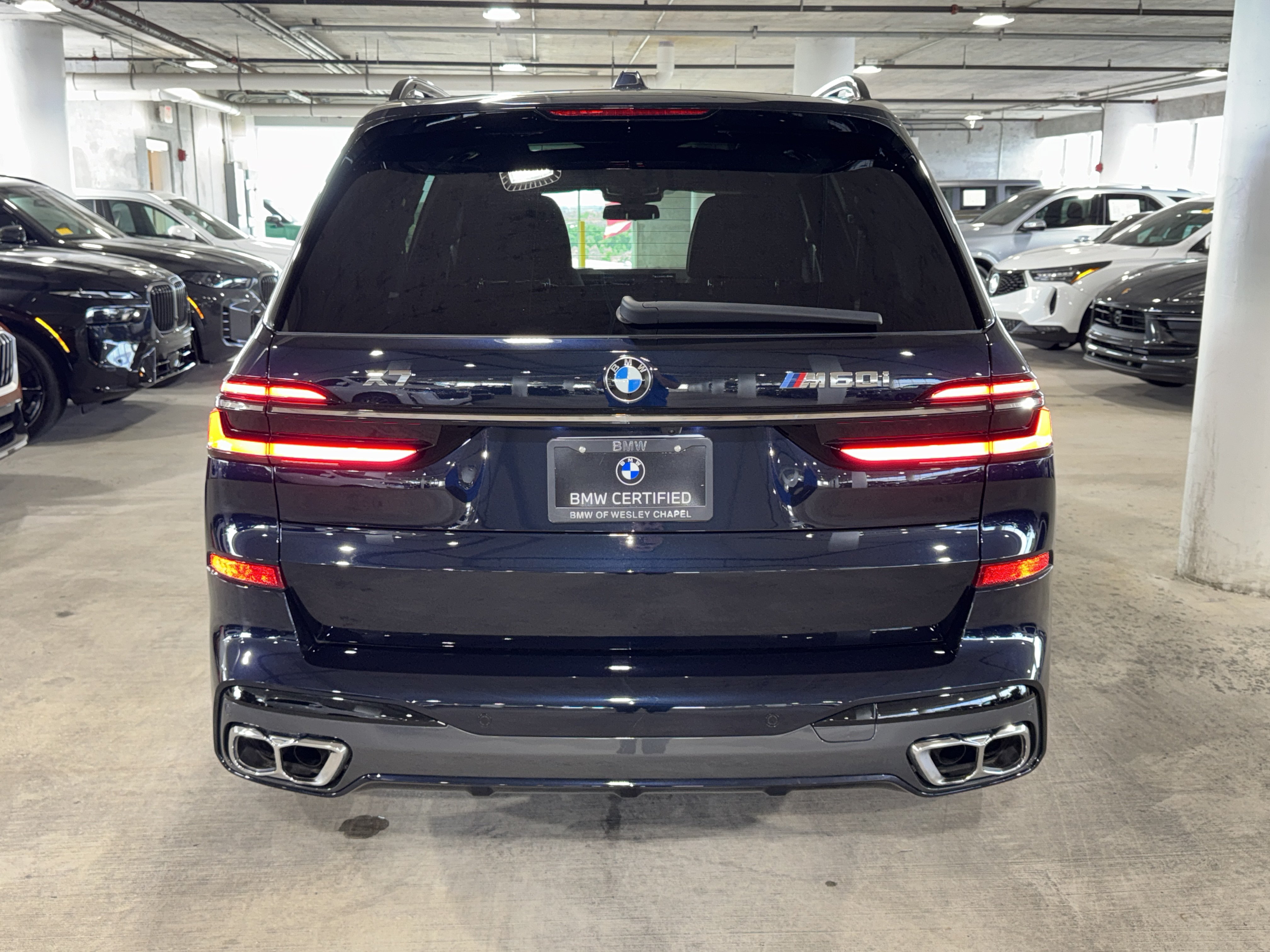 Used 2025 BMW X7 M60i AWD/4WD image 7