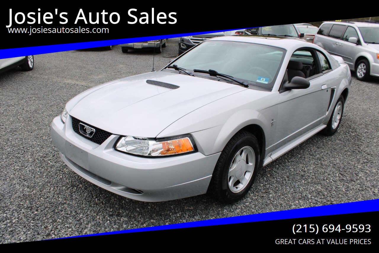 Used 2000 Ford Mustang Coupe RWD video 1