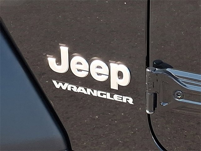 Used 2021 Jeep Wrangler Sport image 26