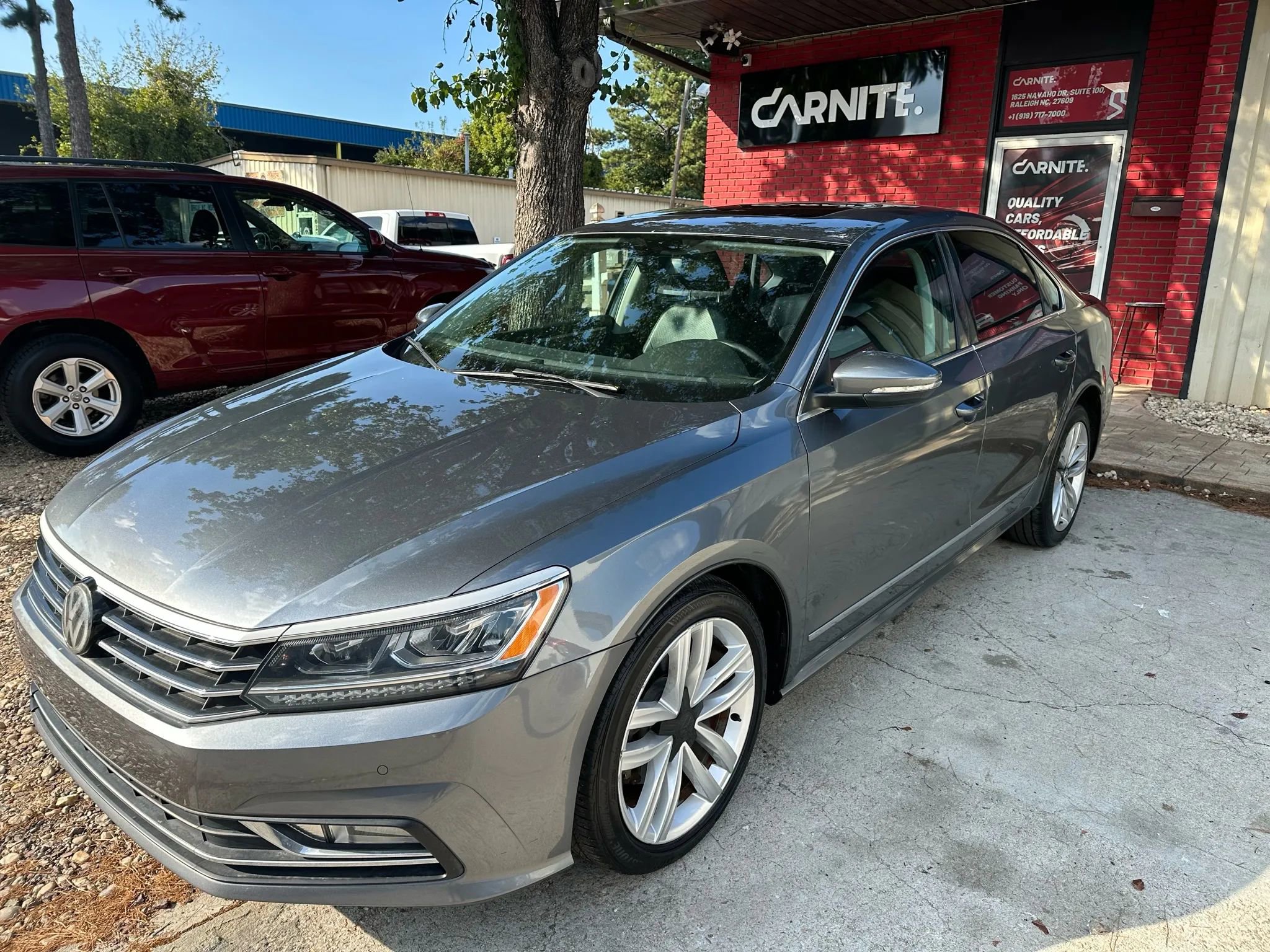 Used 2017 Volkswagen Passat 1.8T SE