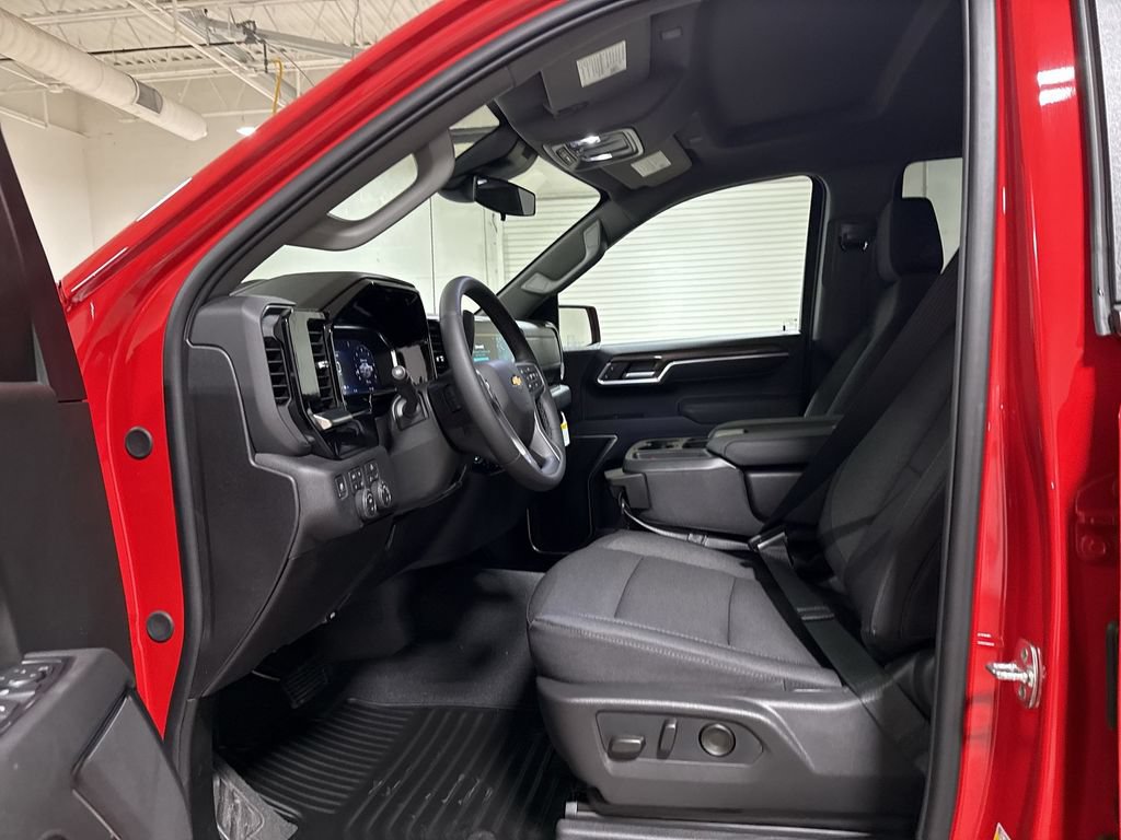 New 2026 Chevrolet Silverado 1500 LT w/ Z71 Off-Road Package AWD/4WD image 20