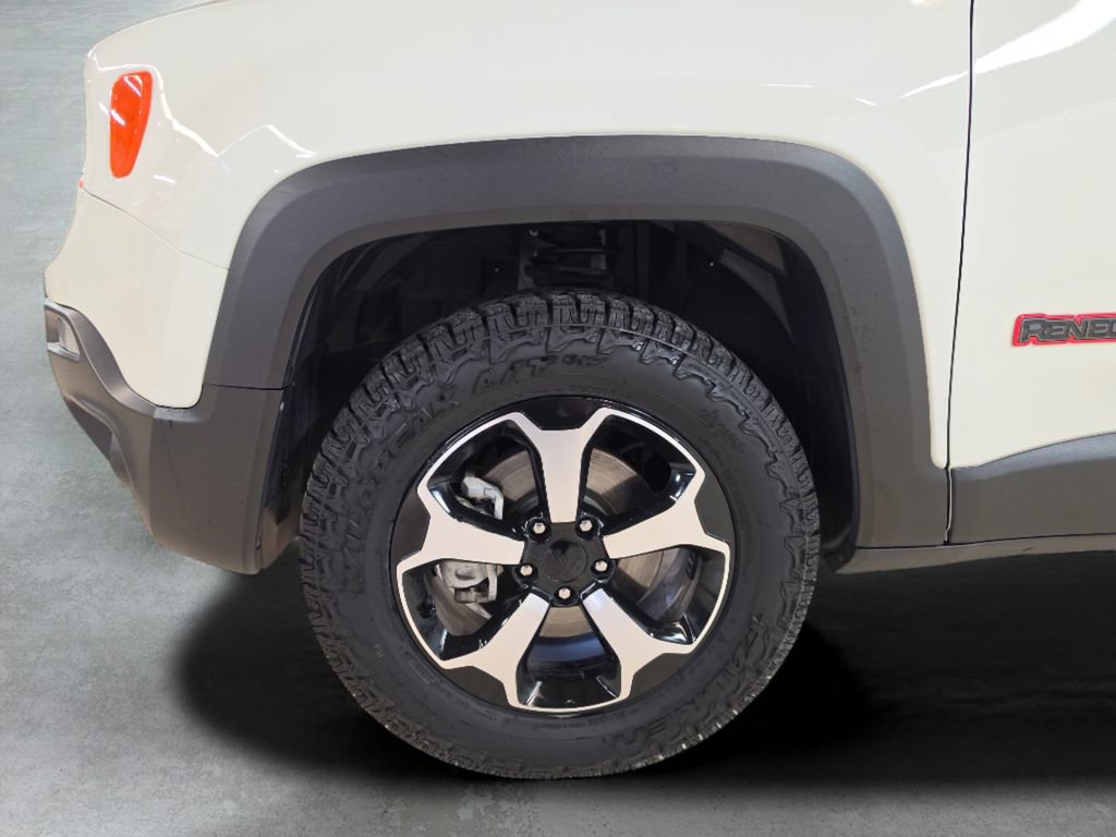Used 2020 Jeep Renegade Trailhawk w/ Premium Leather Group AWD/4WD image 25