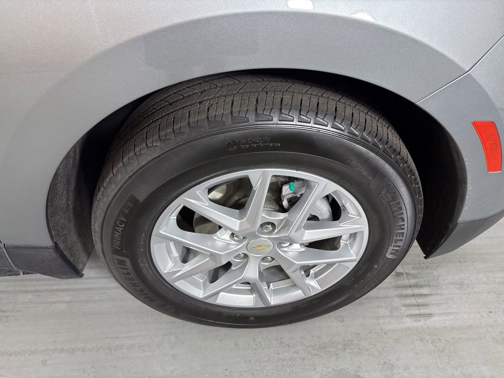 Used 2023 Chevrolet Equinox LT image 13