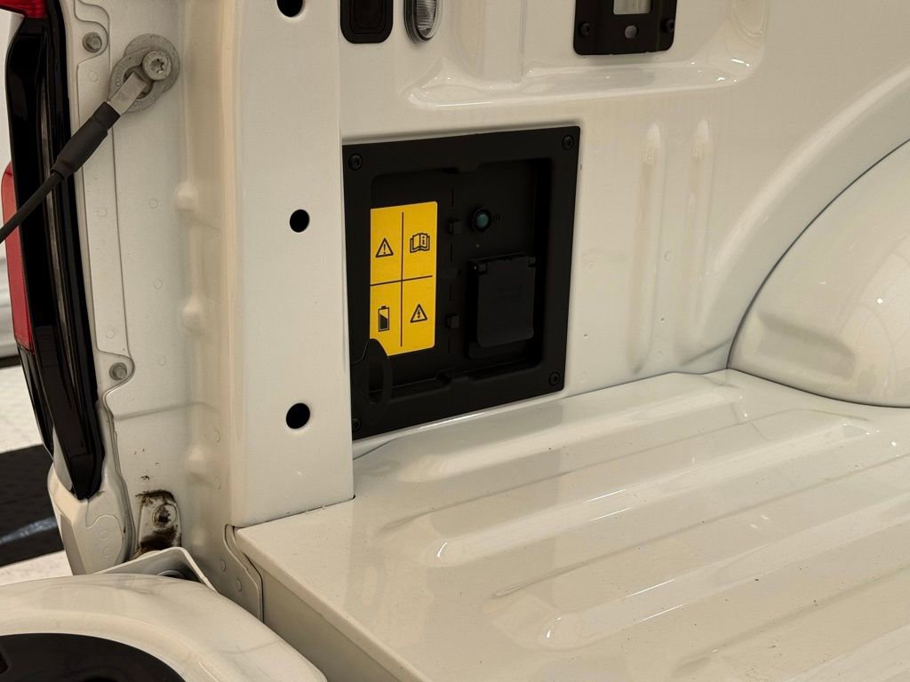 New 2025 Ford F150 Lightning Lariat AWD/4WD image 7