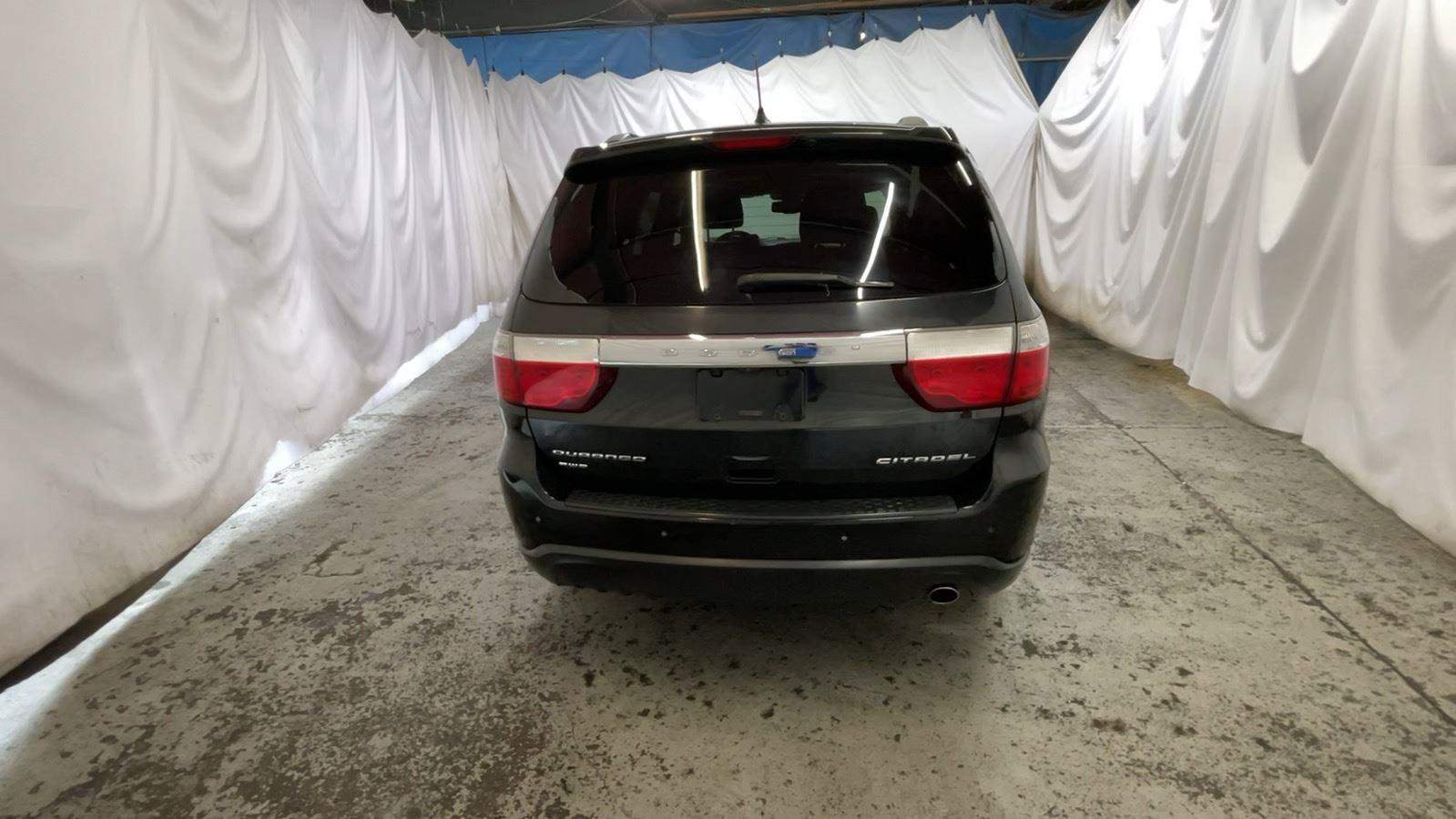 Used 2013 Dodge Durango Citadel w/ Technology Group AWD/4WD image 6