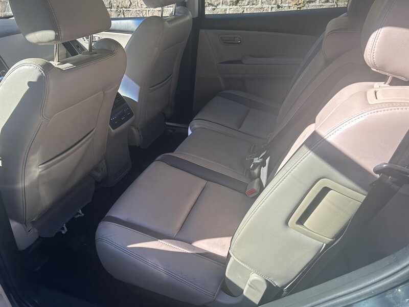 Used 2011 MAZDA CX-9 Touring w/ Moonroof & Bose Audio Pkg AWD/4WD image 8