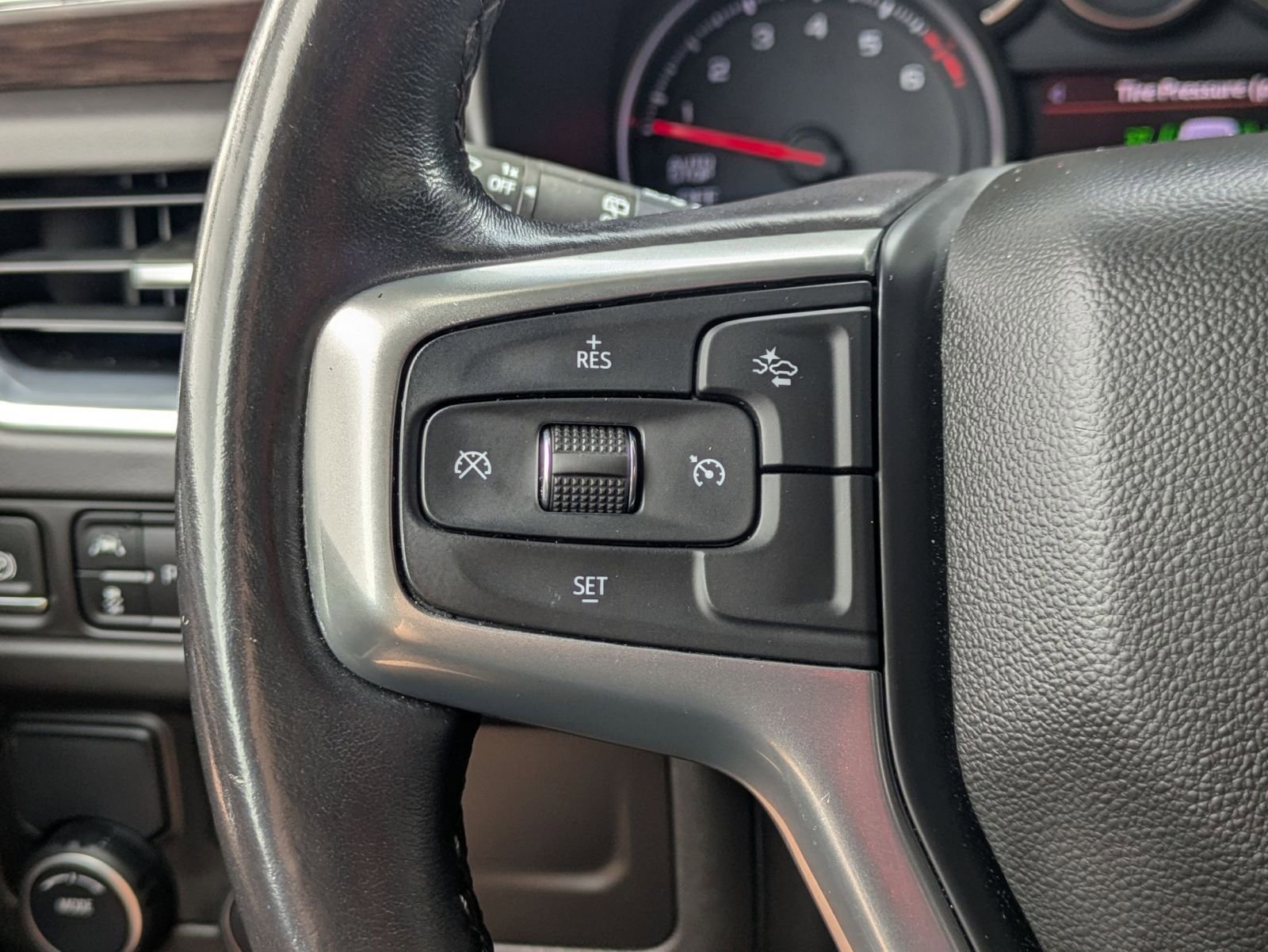 Used 2023 Chevrolet Tahoe LS RWD image 15