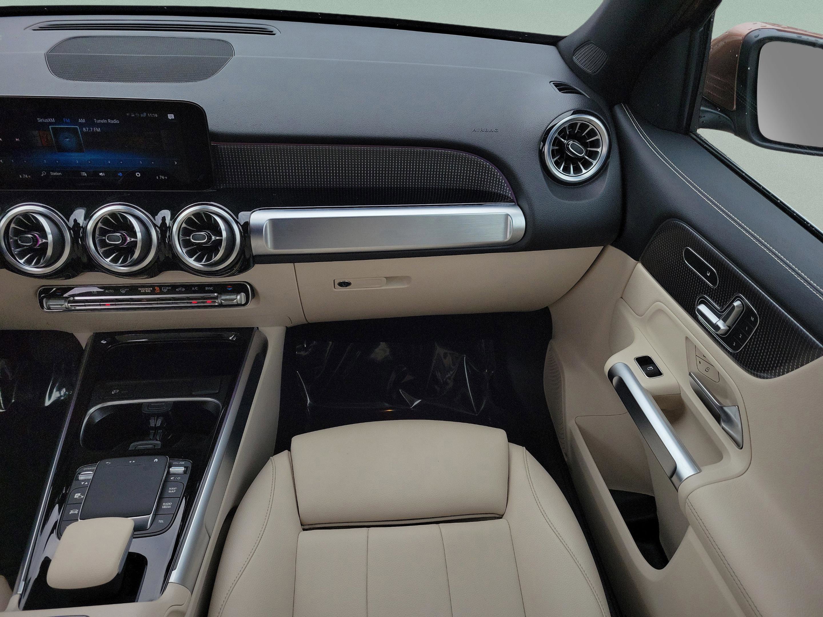 Certified 2023 Mercedes-Benz GLB 250 image 19