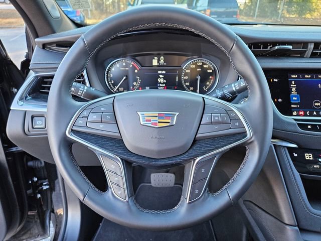 Certified 2025 Cadillac XT5 Premium Luxury image 25