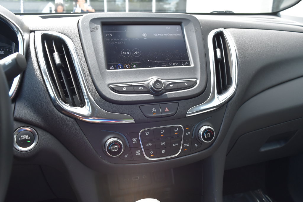 Used 2024 Chevrolet Equinox LT AWD/4WD image 13