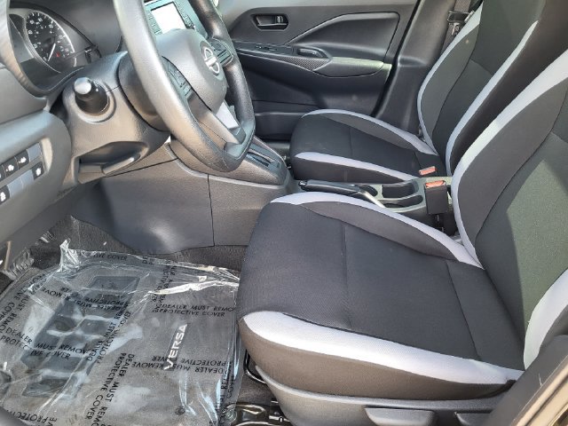 Certified 2025 Nissan Versa S w/ Trunk Package FWD image 8