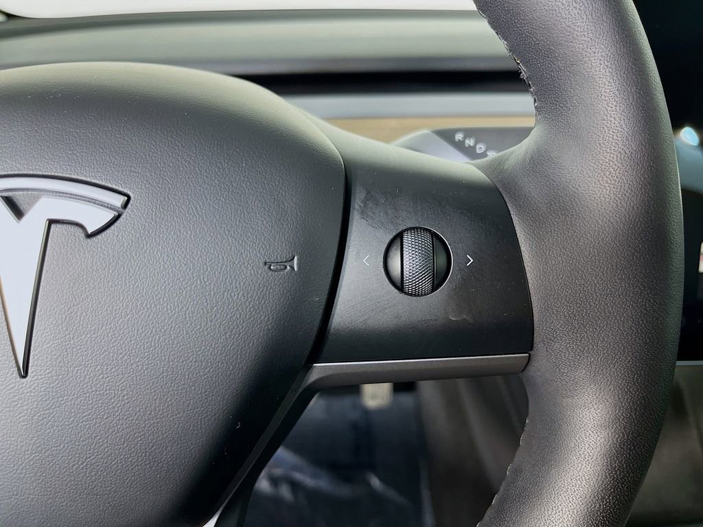 Used 2023 Tesla Model 3 Standard Range RWD image 15