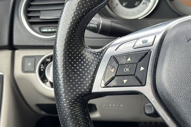 Used 2012 Mercedes-Benz C 350 Sport image 27