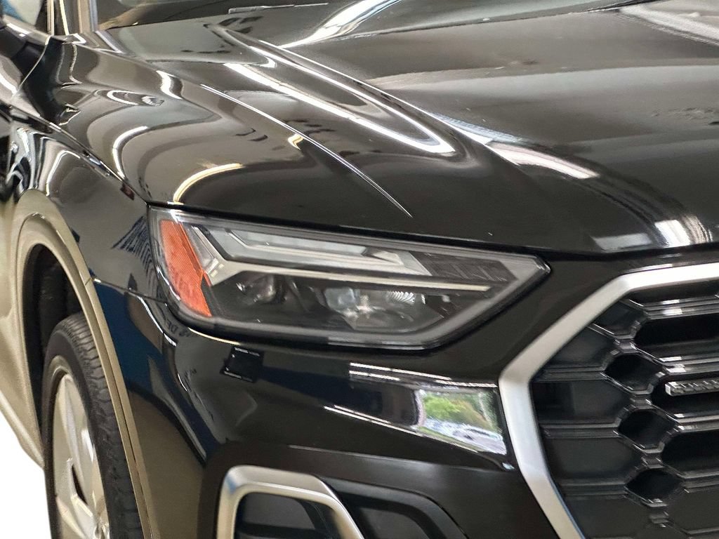 Used 2023 Audi Q5 2.0T Premium Plus w/ Premium Plus Package AWD/4WD image 10