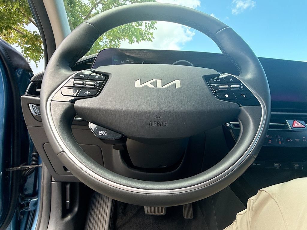Used 2024 Kia Niro Wind w/ Wind Preserve Package FWD image 12