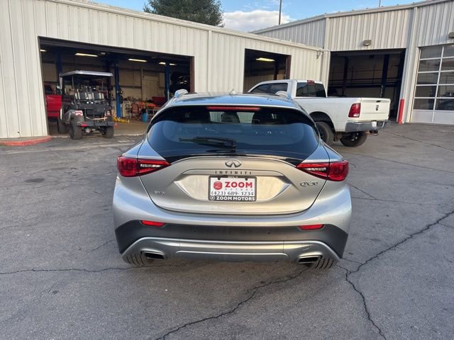 Used 2018 INFINITI QX30 Premium w/ Navigation Package image 7