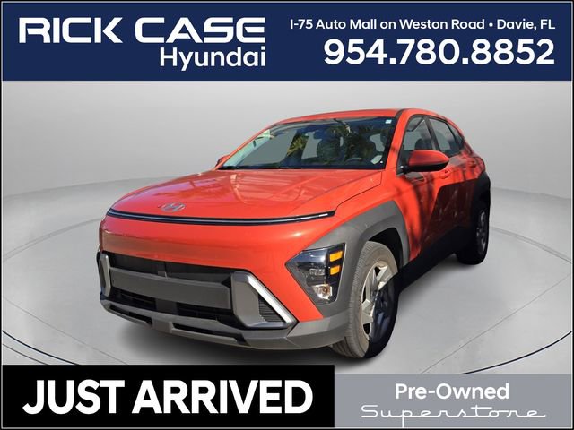 Certified 2024 Hyundai Kona SE image 1