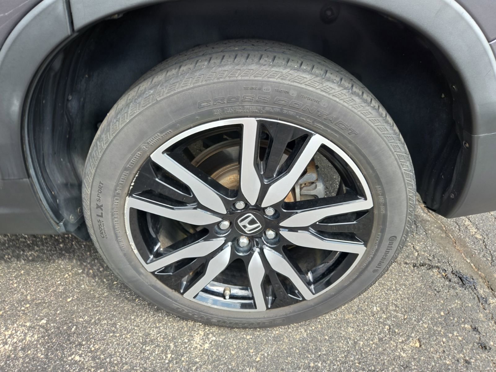 Used 2021 Honda Pilot Touring image 15