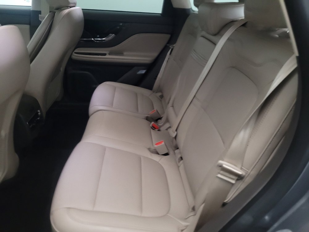 Used 2022 Lincoln Corsair AWD w/ Equipment Group 101A image 18