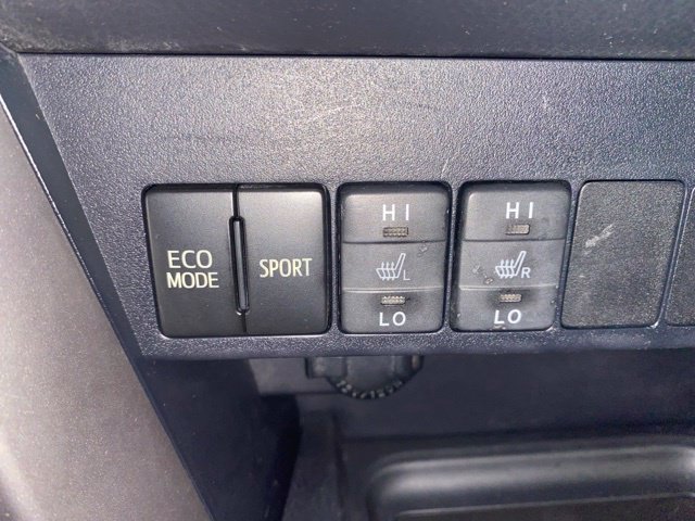 Used 2016 Toyota RAV4 Limited w/ Protection Package AWD/4WD image 26