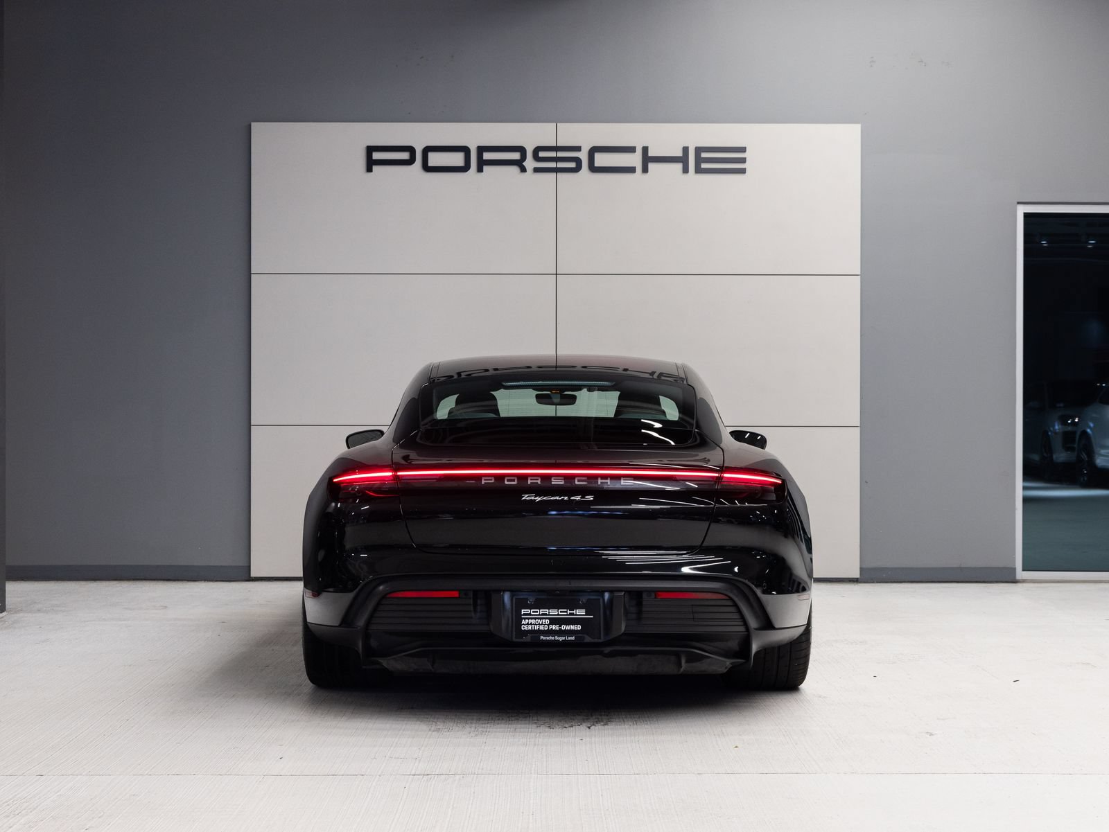 Certified 2023 Porsche Taycan 4S AWD/4WD image 6
