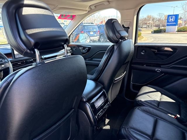 Used 2020 Lincoln Aviator Reserve w/ Equipment Group 201A image 22