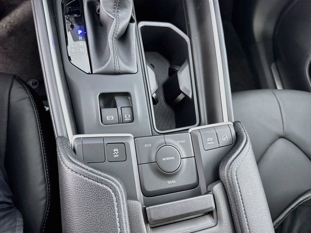 New 2026 Toyota Grand Highlander AWD Hybrid image 25