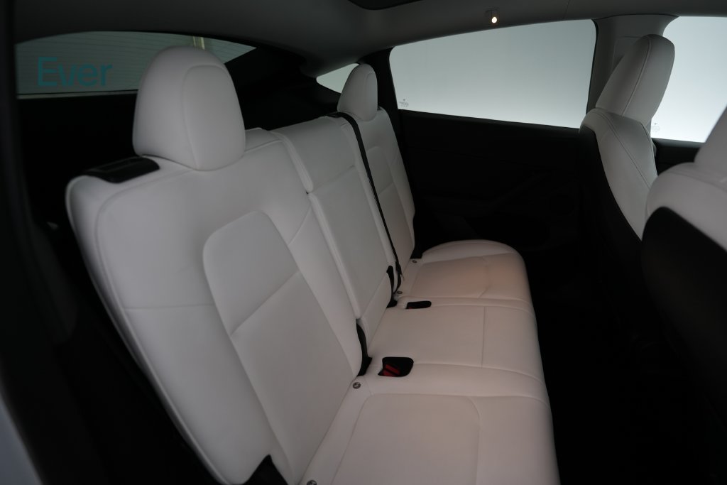 Used 2023 Tesla Model Y Performance AWD/4WD image 5