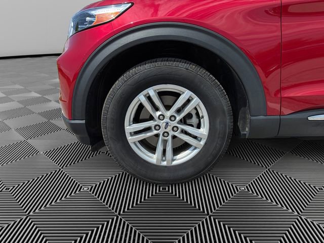 Used 2022 Ford Explorer XLT w/ Equipment Group 202A AWD/4WD image 9