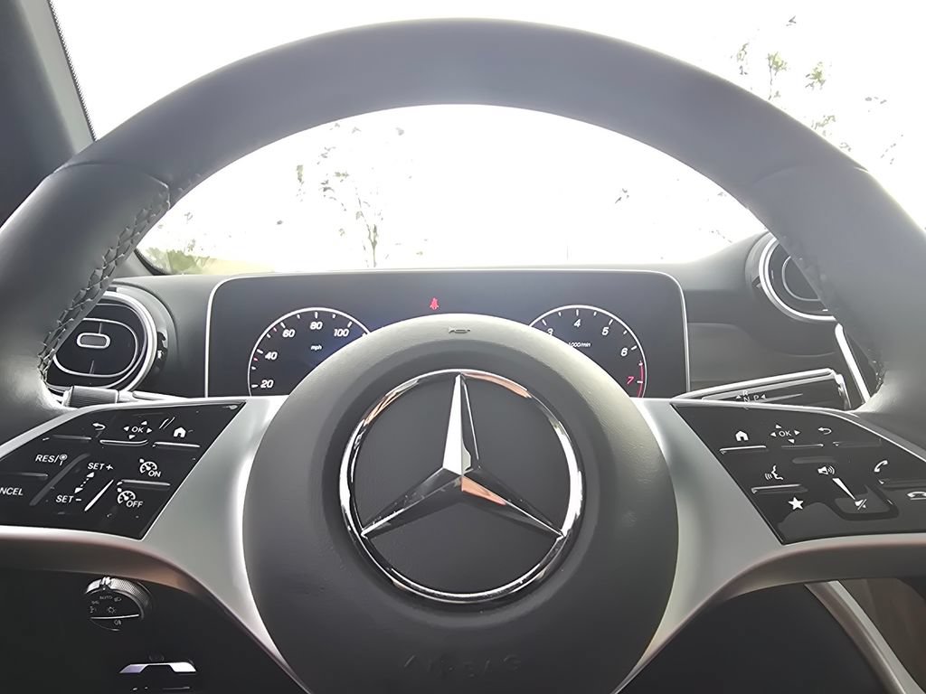Certified 2026 Mercedes-Benz GLC 300 4MATIC image 28