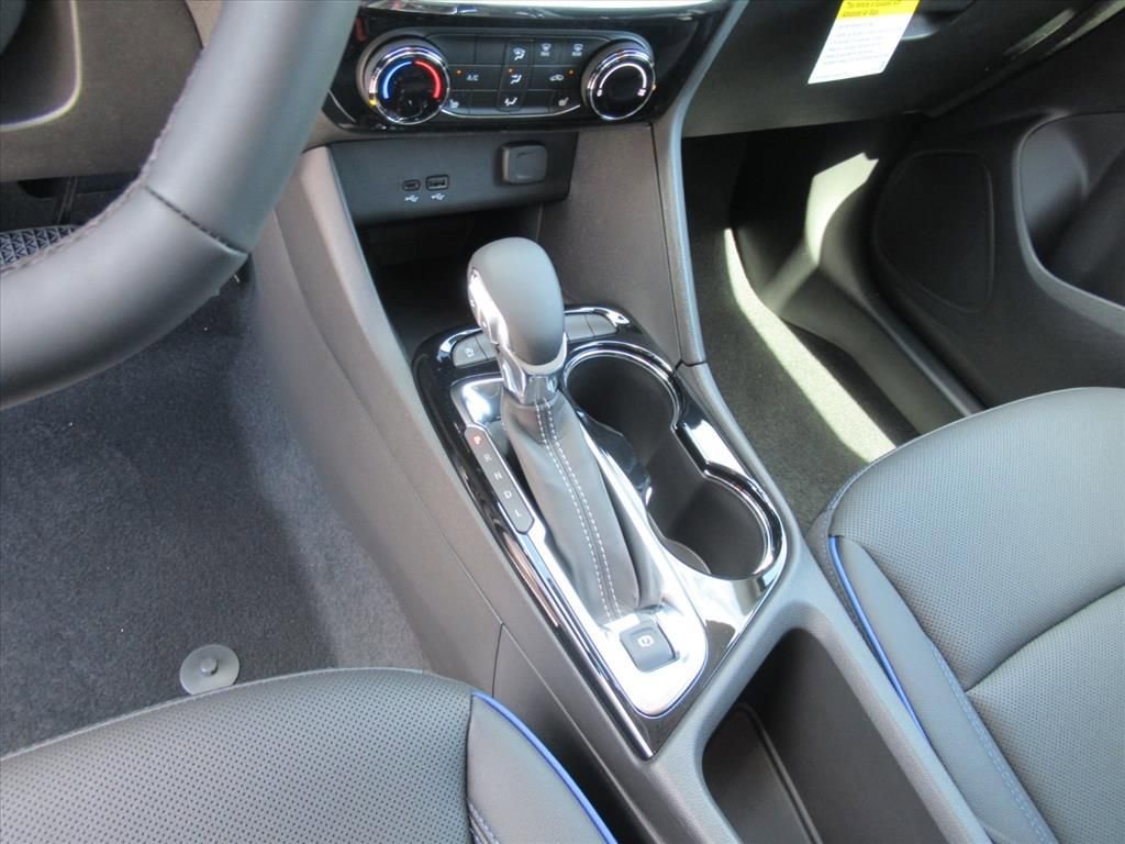 New 2026 Buick Encore GX Sport Touring w/ Comfort Package FWD image 17
