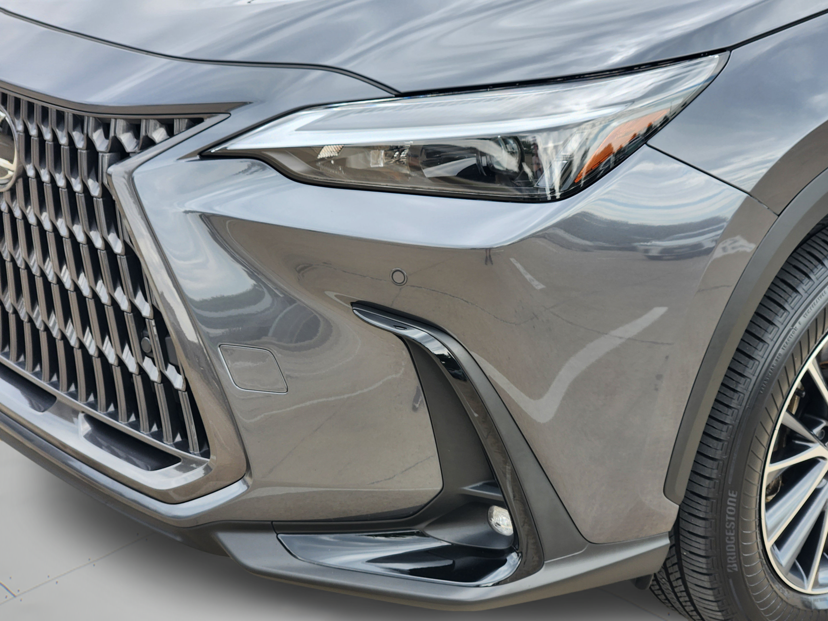 Certified 2025 Lexus NX 250 FWD w/ Accessory Package (Z1) image 37